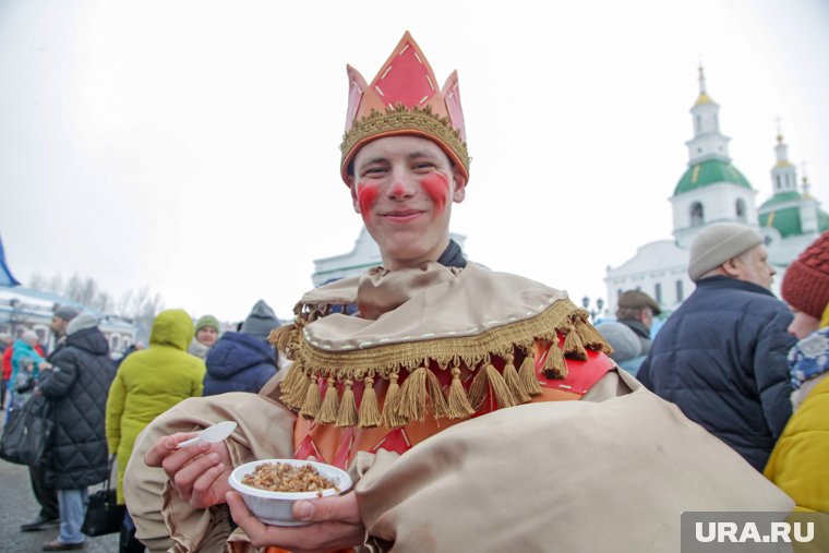 В малых городах устраивают яркие праздники