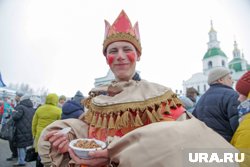 В малых городах устраивают яркие праздники