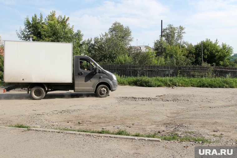 "Газель" на трассе М-5 перевернулась из-за столкновения 