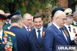 Мэр Алексей Лошкин поздравил с юбилеем Победы жителей Челябинска