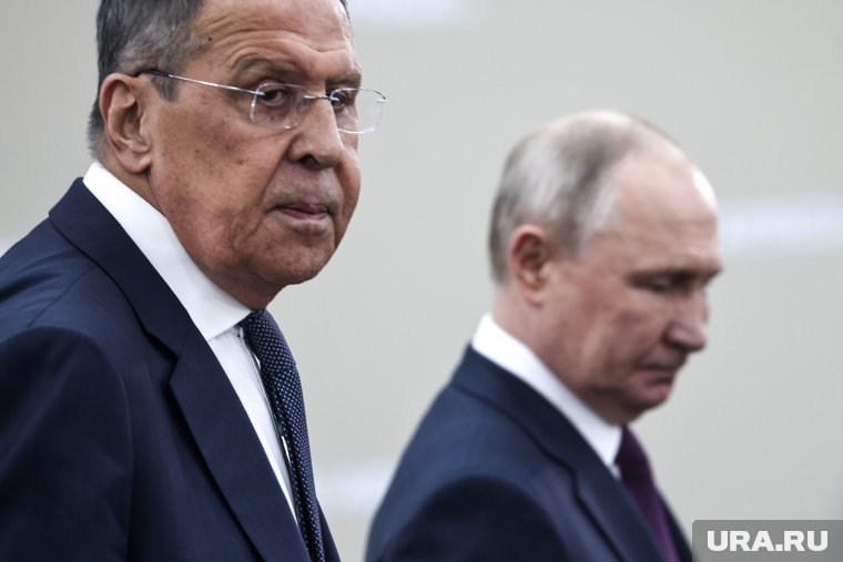Ошибки Дональда Трампа Москва обращает в свою пользу, считает политолог Борис Волхонский 