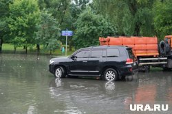 Непогода в Москве продлится до пятницы, сообщил синоптик
