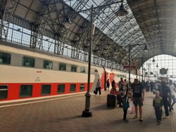 Пришел поезд из Брянска. Пострадавших в результате падения моста на нем нет