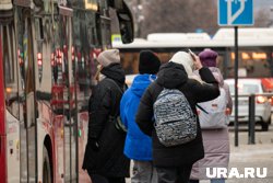 При смене места учебы карта становится недействительной