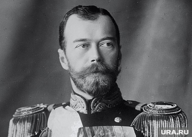 Никола?й II Алекса?ндрович — последний император Всероссийский, царь Польский и великий князь Финляндский из династии Гольштейн-Готторп-Романовых