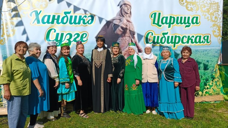 Баннер был установлен на территории историко-мемориального комплекса «Искер»