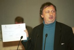 Владимир Головлев стал таким для жителей Челябинской области своим Чубайсом