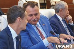 Сейчас он занимается получением соответствующей лицензии на медицинскую деятельность организации