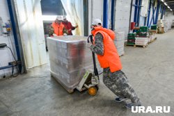 На складах приемщики стали зарабатывать по 60 тысяч рублей
