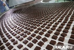 Никита Белых предлагает бывшим коллегам наборы конфет с символикой Пермского края
