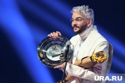 «Лучшая cover-версия»: Филипп Киркоров — за версию песни «Фиолетовая вата»
