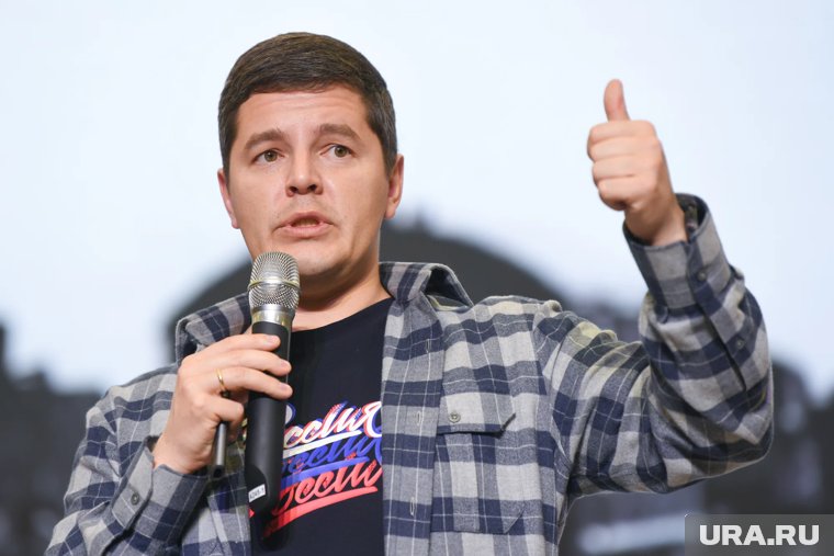 Дмитрий Артюхов улучшил имидж, благодаря победе учителя