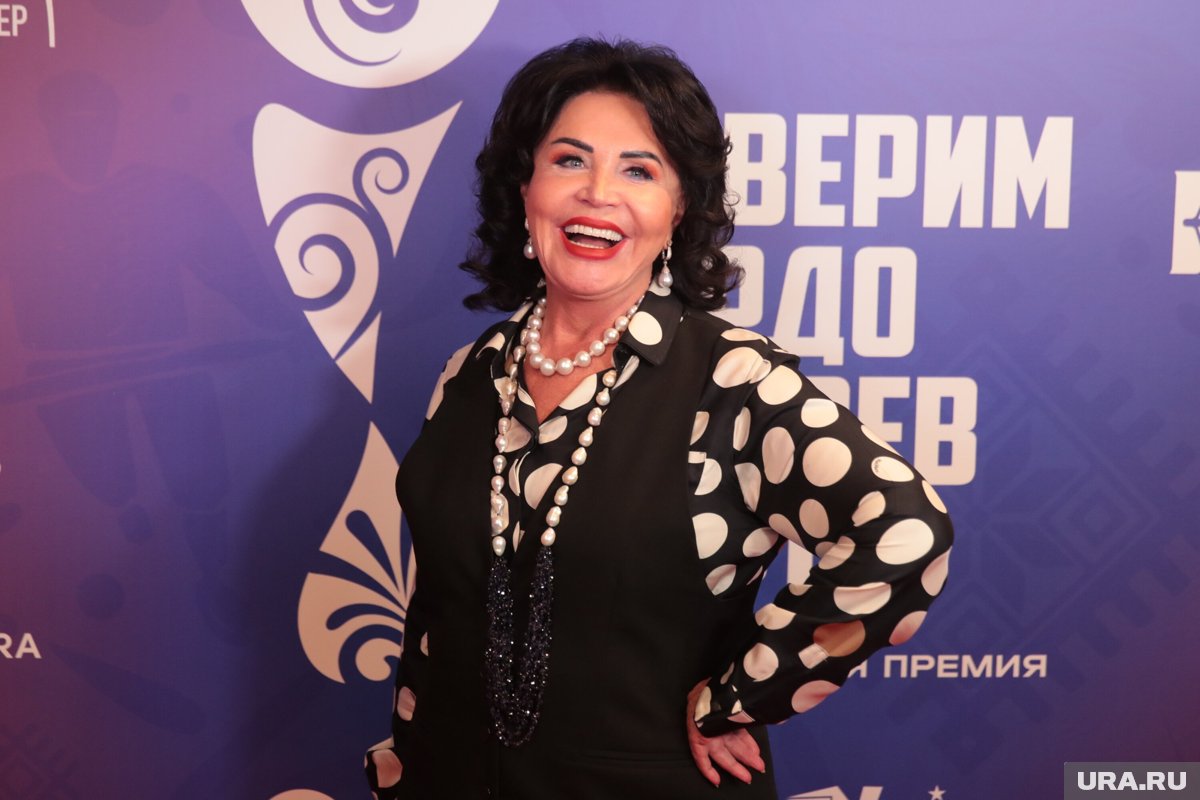 Народная артистка России, художественный руководитель театра «Русская песня» Надежда Бабкина отмечает 75 лет