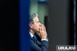 Только украинцам решать, будут ли продолжать борьбу или начать переговоры, заявил Блинкен