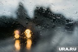 Водителей попросили соблюдать скоростной режим во время обильных осадков