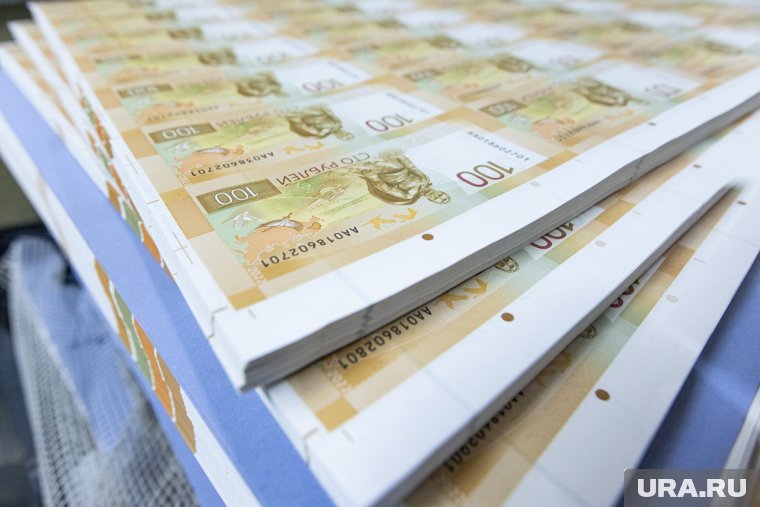 Снижение годовой инфляции в стране повлияет на ключевую ставку ЦБ РФ и курс доллара