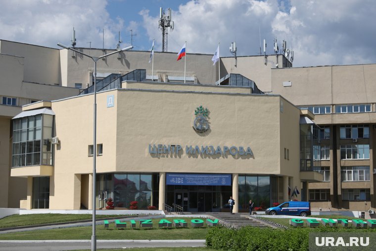Курганские медики помогли иностранцу вылечить ложный сустав