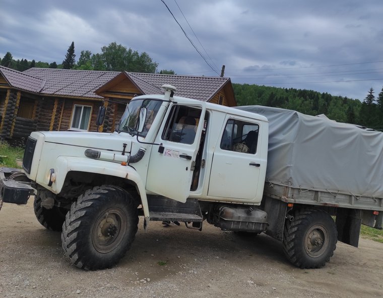 Подходящий транспорт на дорог Красновишерского округа