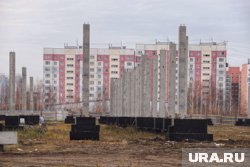 Власти Кургана требуют от владельца недостроенного ТРЦ более миллиона рублей за пользование участком