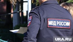 Полицейские установили подозреваемых в повреждении машины