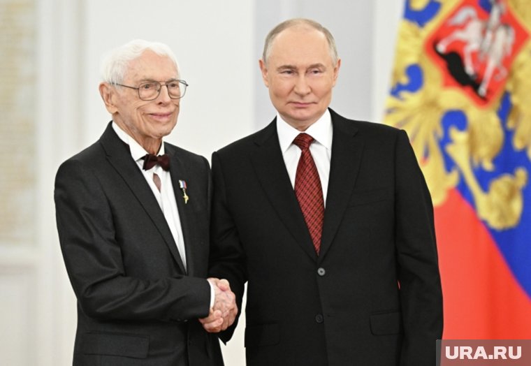 Зацепин пригласил Путина на свой юбилей в Кремле - скоро ему исполнится 100 лет