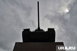 Командир экипажа «Бес» и механик-водитель «Ухо» приняли участие в Параде Победы