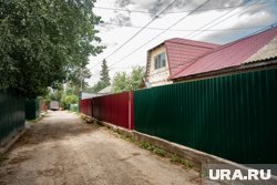 Участковый не может попасть к нарушителю спокойствия из-за соблюдения закона о частной собственности   