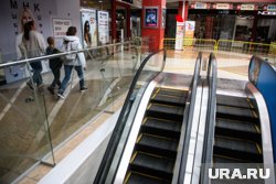 Эскалаторы в ТЦ России могут остановить с сентября