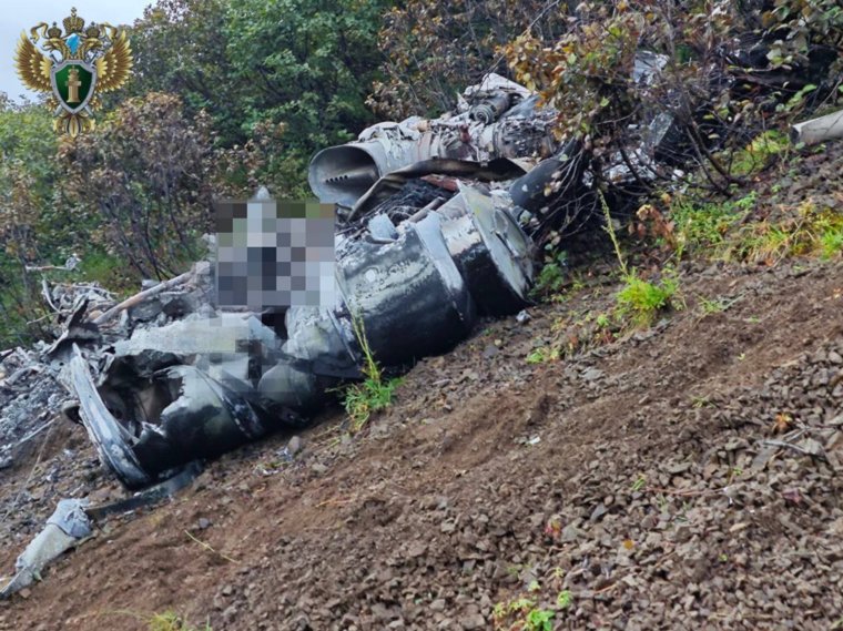 Вертолет Ми-8Т, в котором находились 22 человека, полностью разрушен