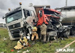 На месте ДТП работали пять человек спасательного ведомства