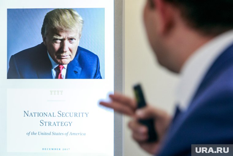 Резкое сокращение срока с 50 до 10-12 дней — это типичный Трамп, считает политолог