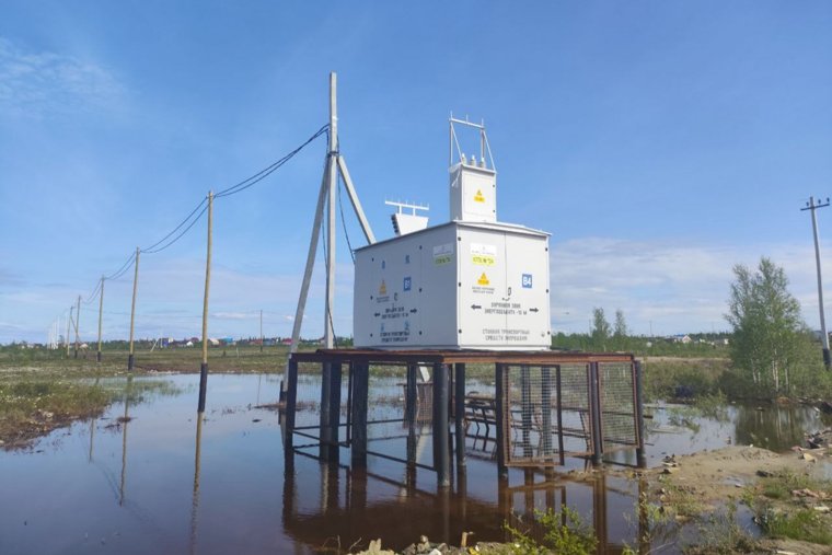 Энергетики возводят линию электропередачи и трансформаторную подстанцию