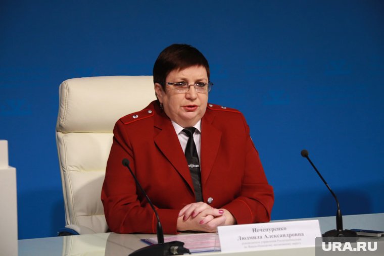 Дмитрий Артюхов и Людмила Нечепуренко обсудили развитие управления Роспотребнадзора в ЯНАО