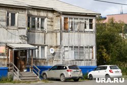 Старые деревянные постройки в Салехарде ждут своей очереди на снос 