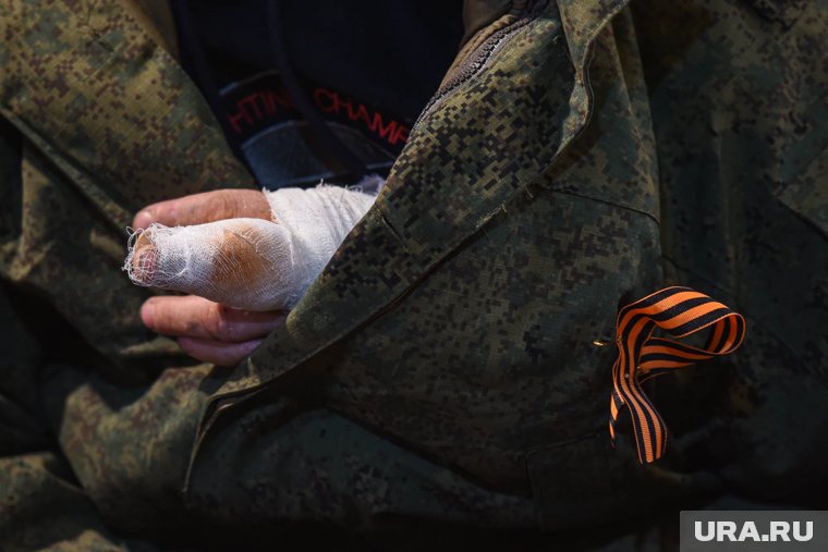 Освобожденный из плена Максим Харкин приедет в Россию после восстановления