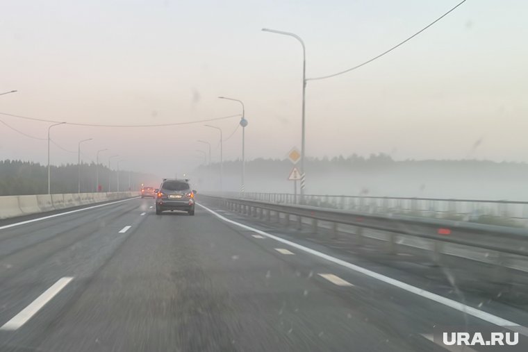 На трассе снизилась видимость из-за тумана