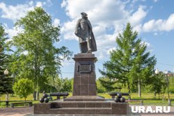 Памятник основателю Перми Василию Татищеву 