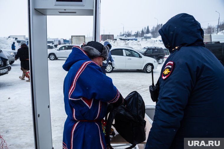 Собеседники агентства уверяют в том, что оленеводу не дали пройти в политику