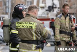 МЧС потушили пожар на парковке в Москве