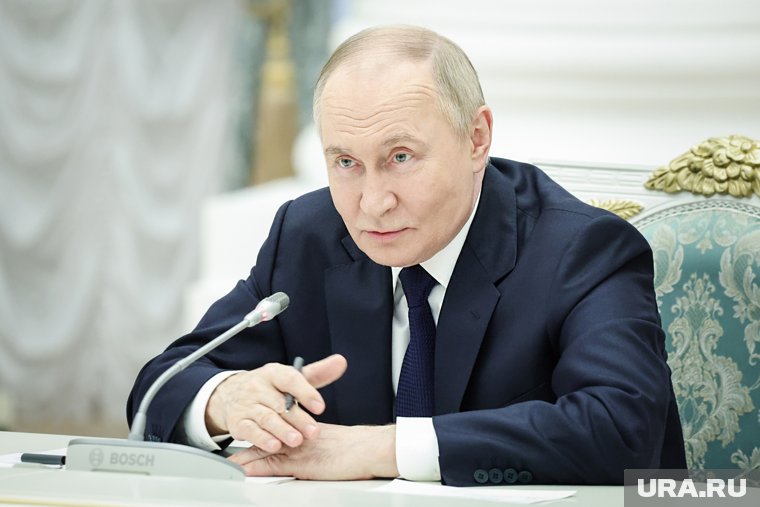 Путин поблагодарил пенсионерку за активную жизненную позицию