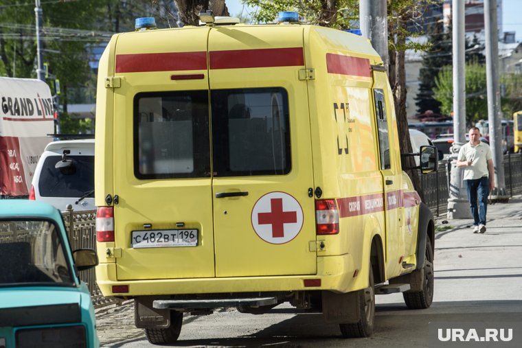 Над спасением девушки работали врачи двух больниц