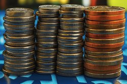 Конфликт Израиля с Ираном укрепляет рубль, считают эксперты