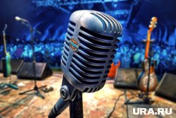 Бардаш продюсировал «Грибы»,  «Нервы» и певицу Луну