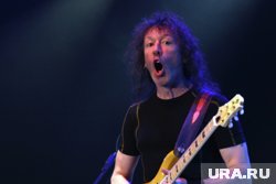 С юных лет артист мечтал о большой сцене