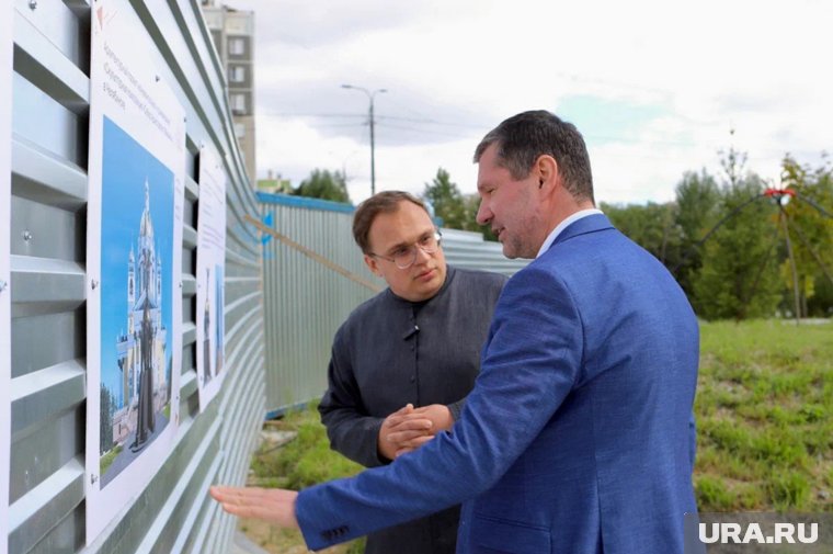 Сергей Буяков побывал на месте возведения памятника