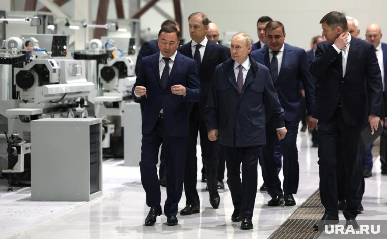 Владимир Путин побывал на «Мотовилихинских заводах»