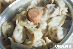 Пельмени проще всего приготовить на кухне общежития 