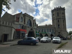 Готическая башня стала одним из символов Троицка