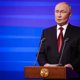 Путин поручил готовиться к Прямой линии: вспоминаем о чем президент говорил на прошлогоднем мероприятии