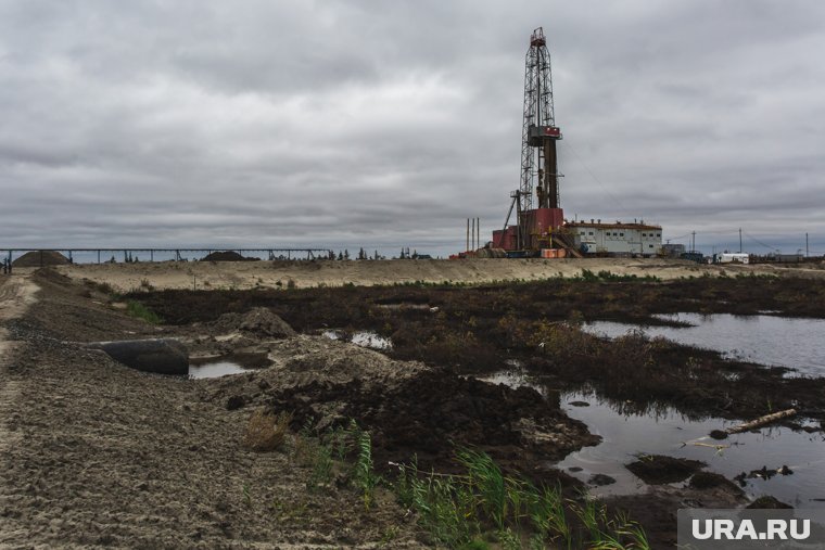 Крупный нефтесервисный холдинг распродает буровые установки в ХМАО из-за банкротства